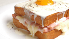 Eggs sandwiches food croque-madame