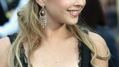 Elisabeth harnois Celebrity