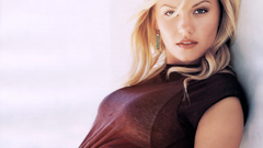 Elisha cuthbert