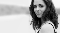 Eliza dushku