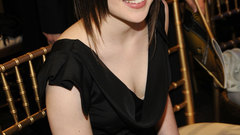 Ellen page black dress