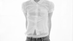 Ellen page grayscale monochrome