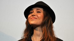 Ellen page Simple Background