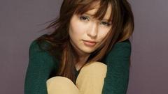 Emily browning bangs brunettes