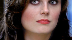 Emily deschanel