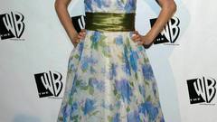 Emily vancamp dress wb