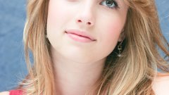 Emma roberts
