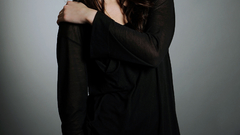 Emma roberts woman Actress