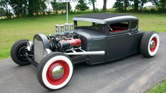 Engines muscle cars Holes