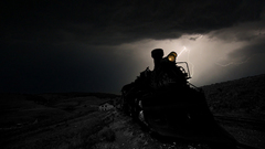 Engines trains vehicles track