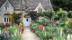 England Garden cottage