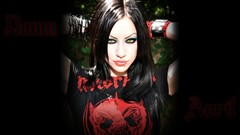 Eye shadow pierced lips Dawn Avril