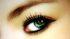 Eyes green eyes