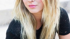 Eyes woman faces Actress kaley cuoco blondes