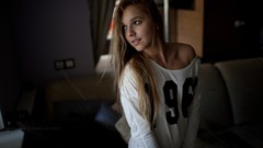 Eyes woman lips faces blondes brunettes models white shirt 