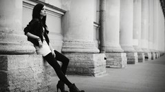 Eyes woman rocks legs brunettes models leggings saint 