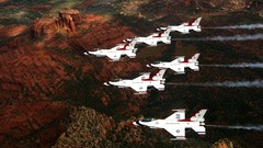 F-16 fighting falcon Thunderbirds