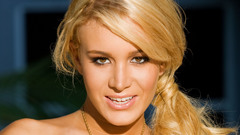 Faces blondes woman pornstars