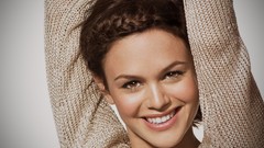 Faces rachel bilson Actress