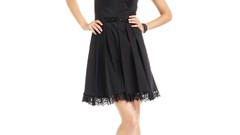 Fashion brunettes models photo shoot Roos van Montfort