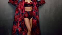 Feet Beyonce Knowles long legs