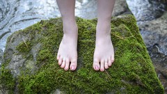 Feet woman barefoot