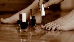 Feet woman nails nail polish toes