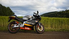 Fields motorbikes Aprilia RS125