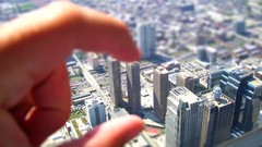 Fingers cityscapes tilt-shift