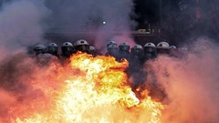 Fire police explosions Greece Rebels Rebel riots