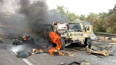 Fire War Army Iraq wrecks