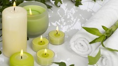 Flame Green Candles towels tealight
