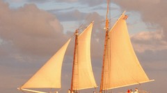 Florida Islands sailing