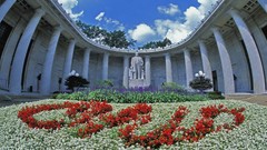 Flowers statues Ohio Library architecture memorial Pillars