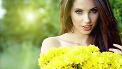 Flowers woman brunettes