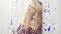 Flowers woman glasses blondes amateurs