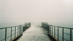 Fog water piers mist