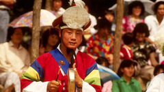 Folk village farmers high