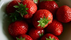 Food strawberries fruits