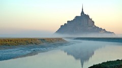 France normandy simplistic Mount St. Michael avion