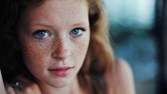 Freckles faces woman