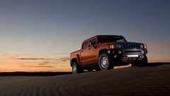Front alpha Hummer H3T
