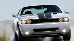Front dodge challenger Dodge Challenger SRT8