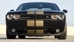 Front dodge challenger hemi hurst
