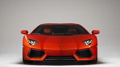 Front Lamborghini-Aventador