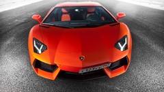Front Lamborghini-Aventador