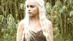 Game of thrones emilia clarke TV series Daenerys Targaryen 