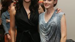 Girl alexis bledel Lauren