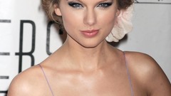 Girl blondes Women Taylor