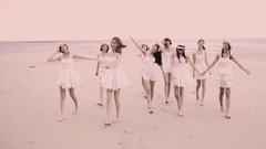 Girls Generation SNSD barefoot
